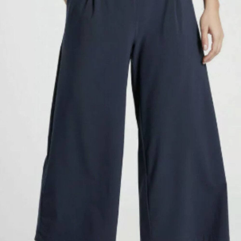 Athleta Brooklyn Wide Leg Crop Pant - Size 12 Navy Blue